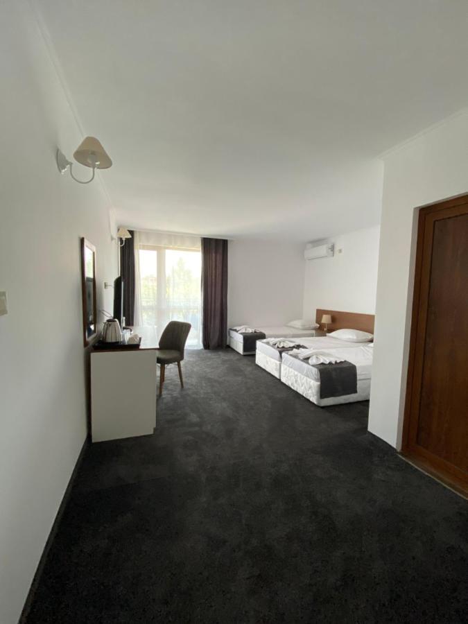 Villa Aqua Family Hotel Burgas City Exteriér fotografie