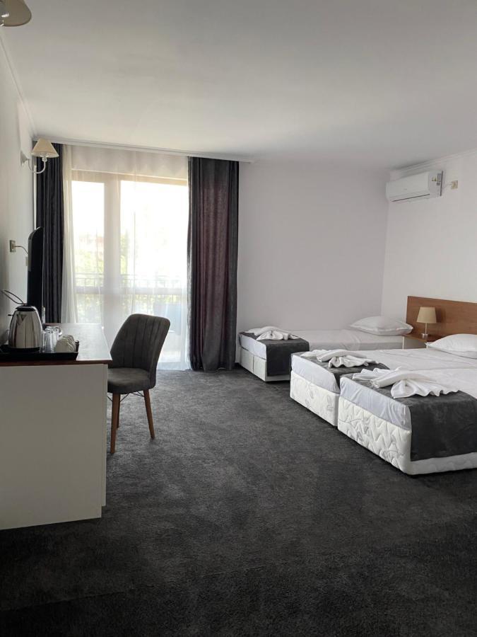 Villa Aqua Family Hotel Burgas City Exteriér fotografie