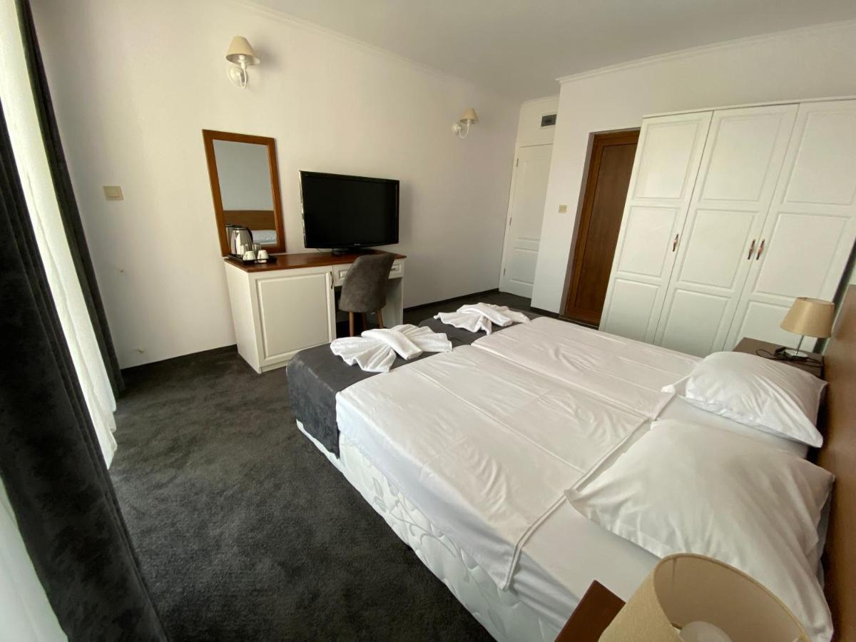 Villa Aqua Family Hotel Burgas City Exteriér fotografie